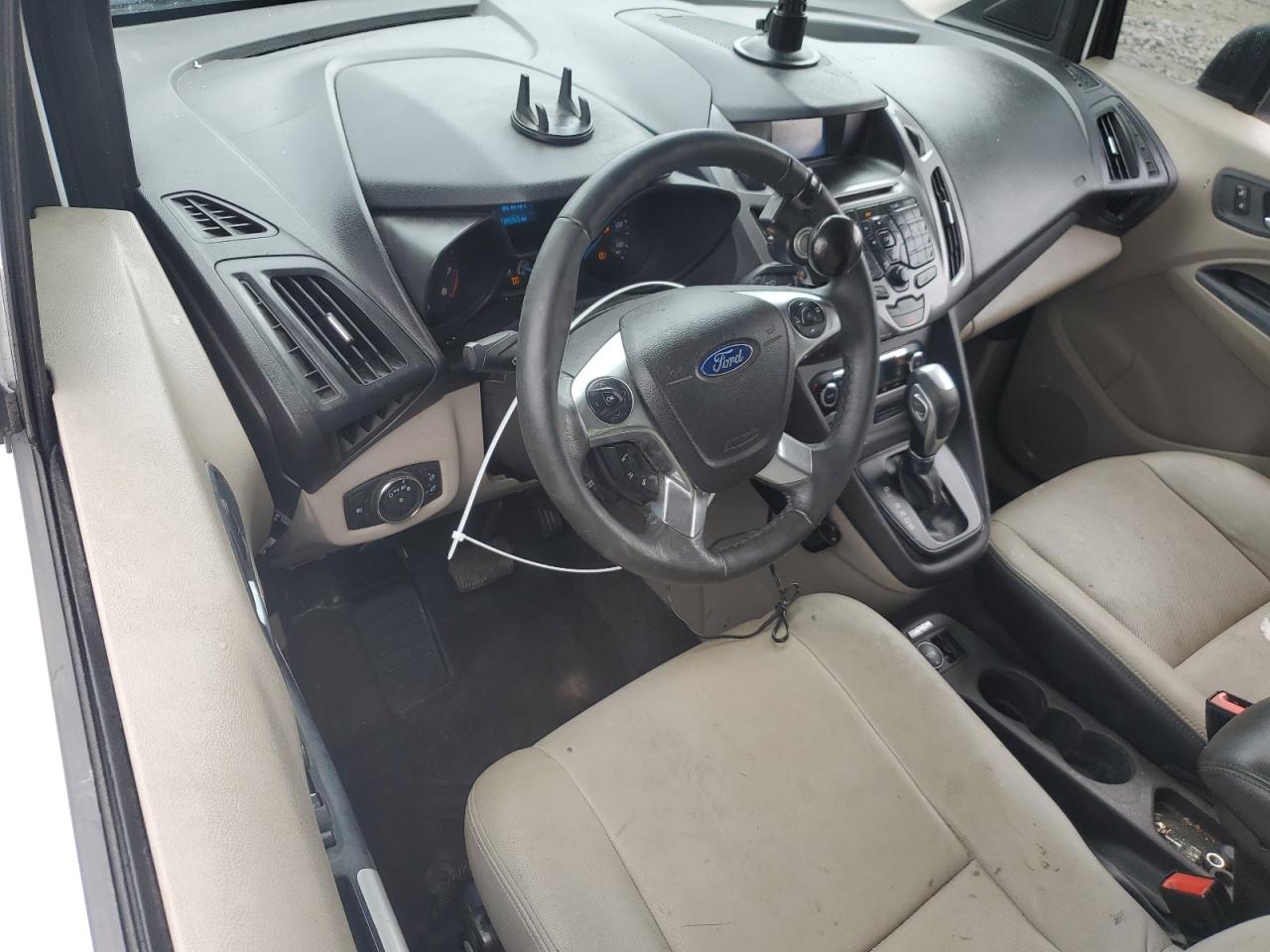 FORD TRANSIT CONNECT XLT