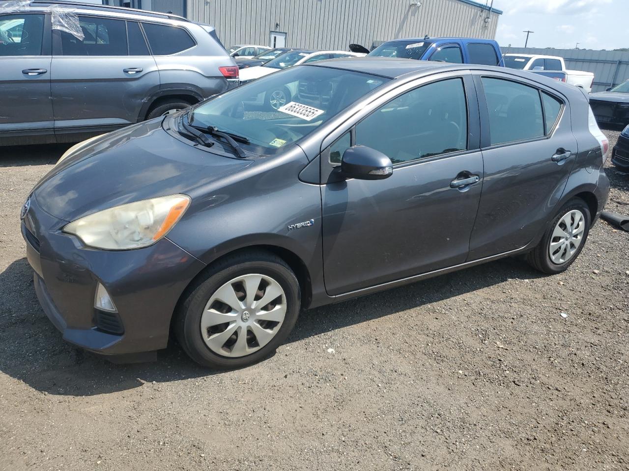 TOYOTA PRIUS C