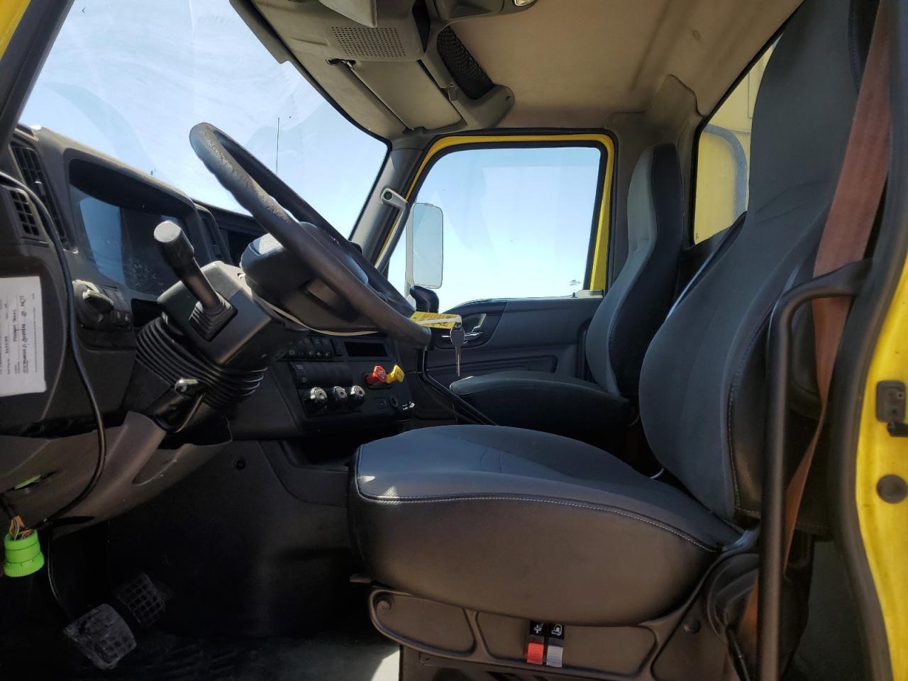 Lot #3292282288 2018 INTERNATIONAL RH613