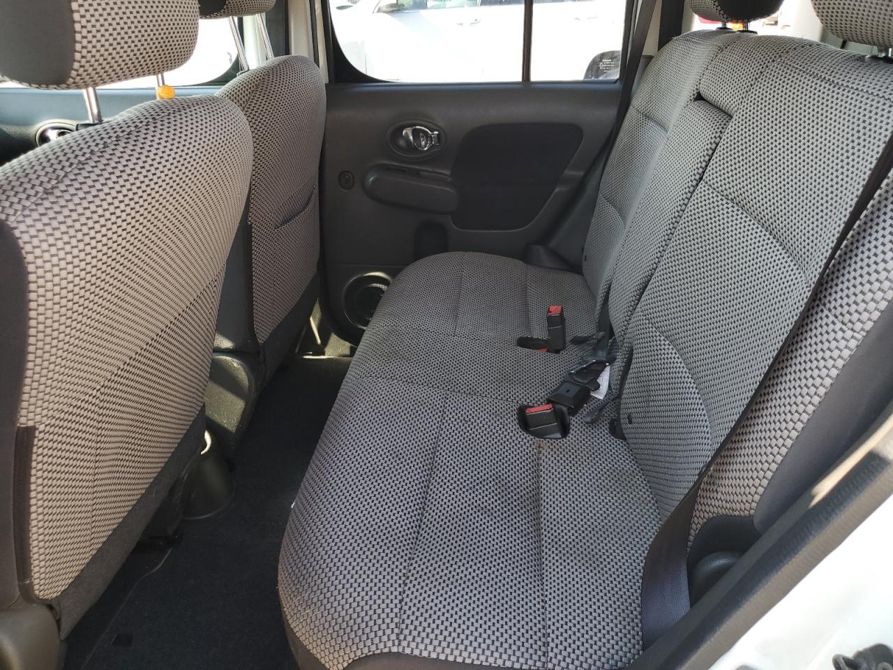 NISSAN CUBE BASE