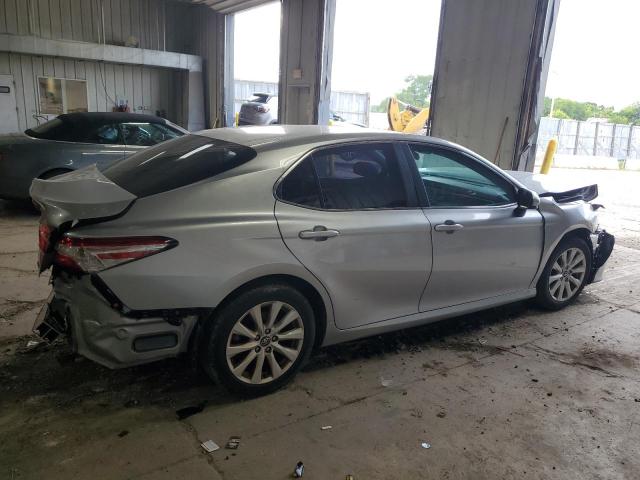 2018 TOYOTA CAMRY L 4T1B11HK3JU067473