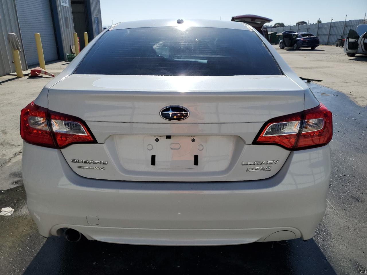 Lot #3311550298 2015 SUBARU LEGACY 2.5
