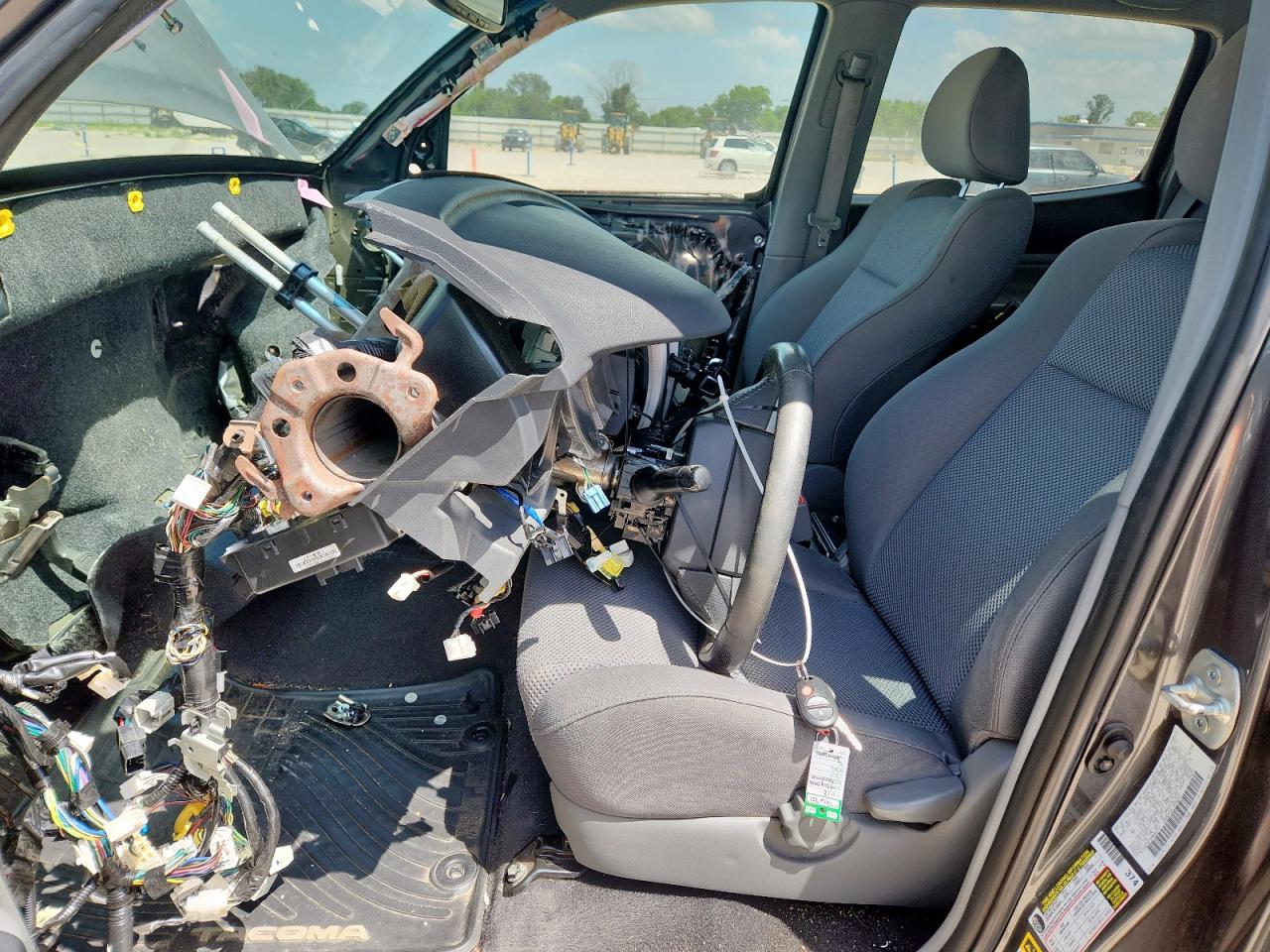 TOYOTA TACOMA DOUBLE CAB