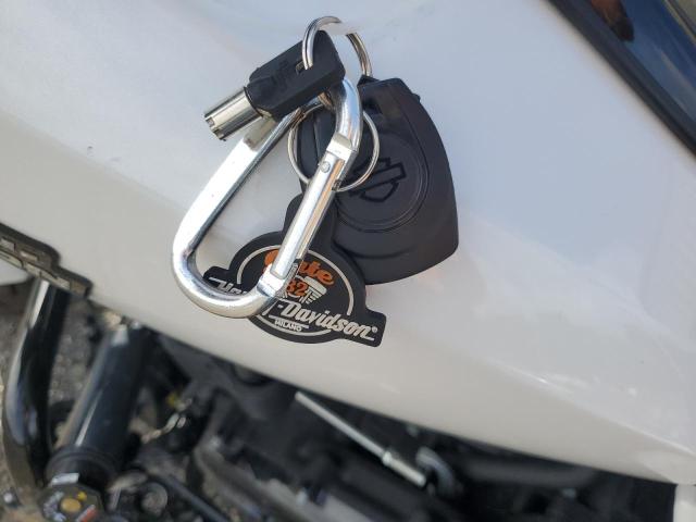 2024 HARLEY-DAVIDSON FLHX 1HD1KB714RB651320