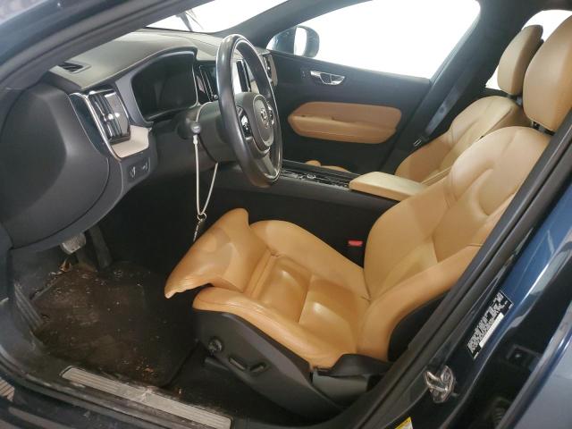2018 VOLVO XC60 T5 IN YV4102RL6J1029993