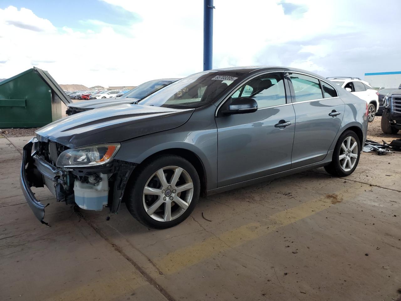 VOLVO S60 PREMIER