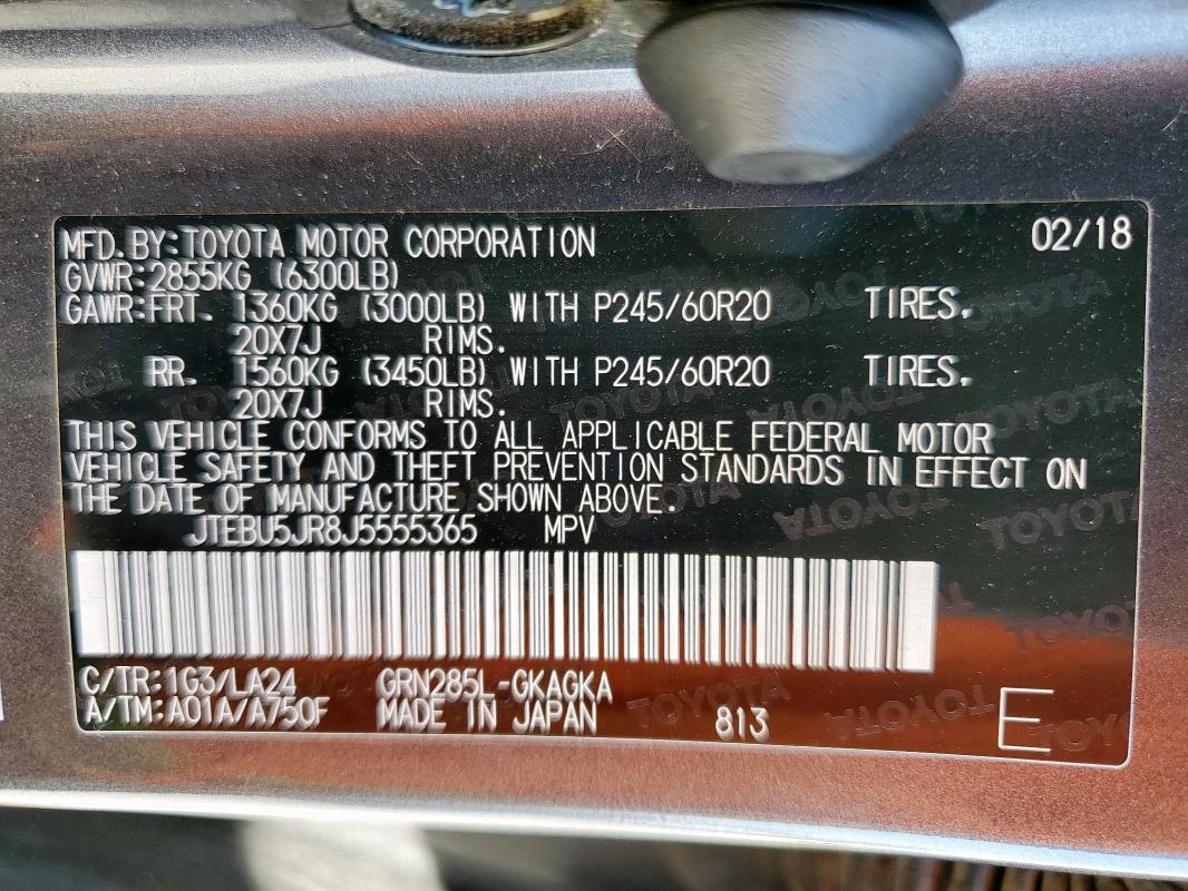 2018 TOYOTA 4RUNNER SR JTEBU5JR8J5555365