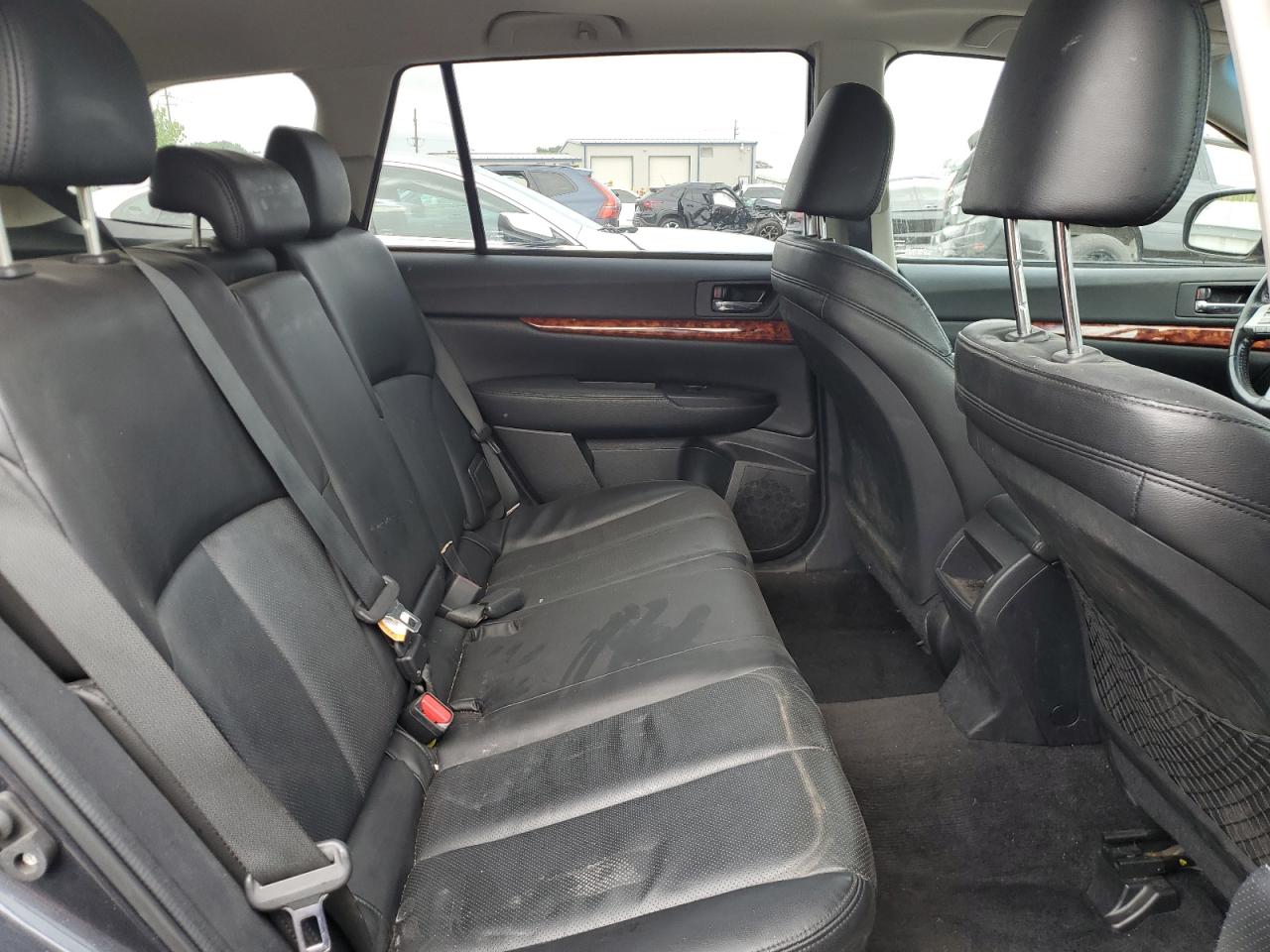 SUBARU OUTBACK 3.6R LIMITED