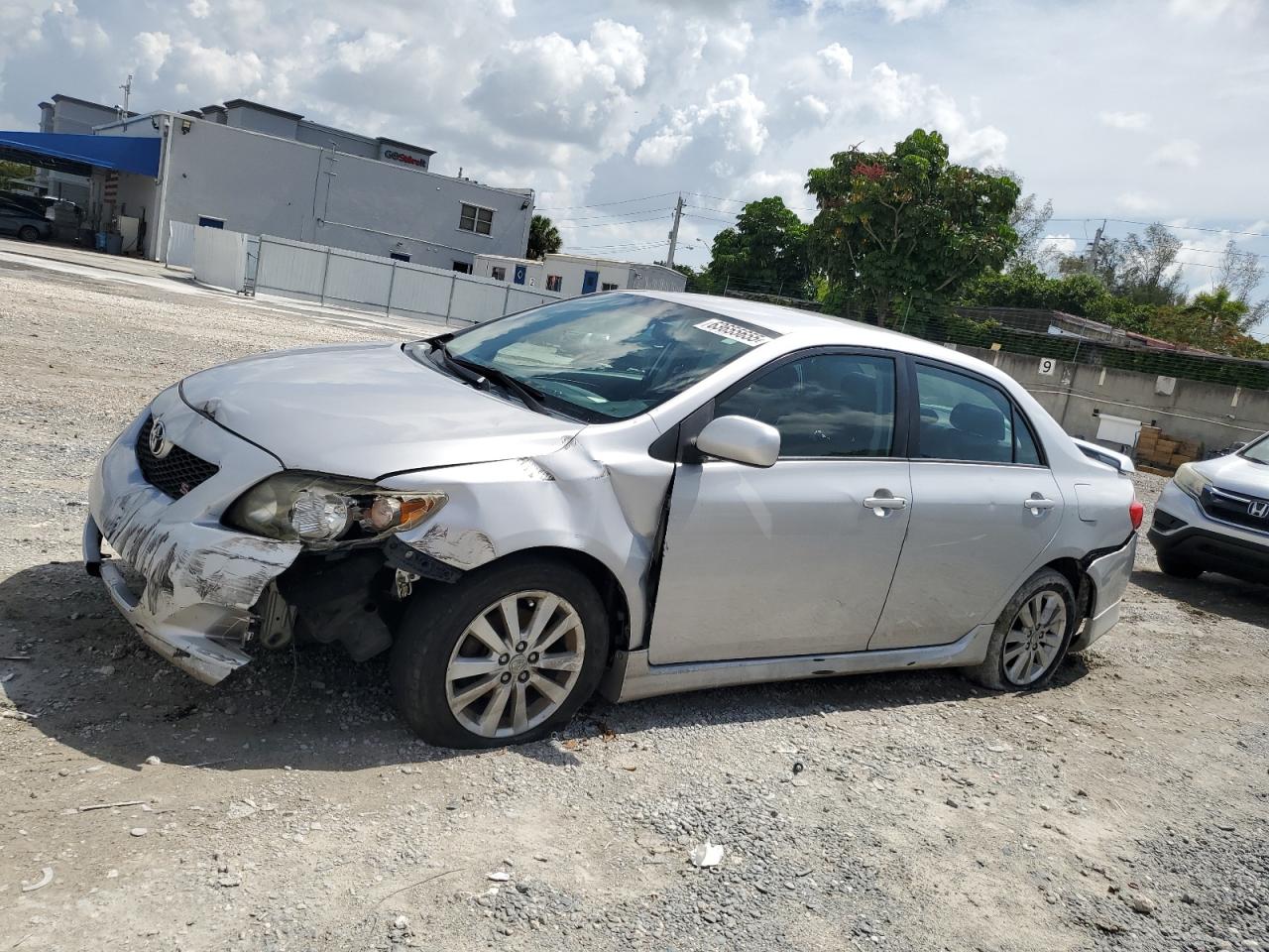 TOYOTA COROLLA BASE