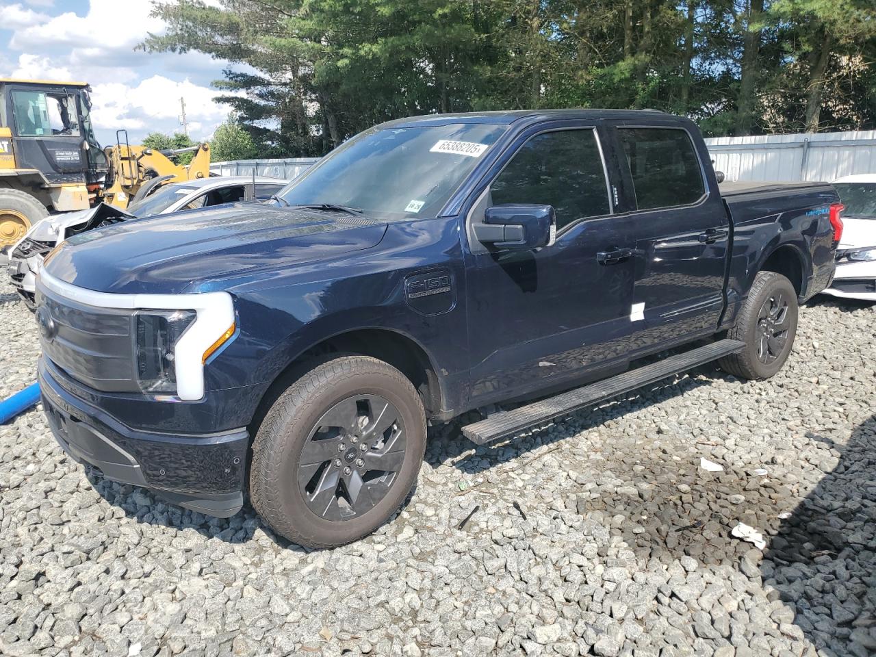 FORD F-150 LIGHTNING PRO