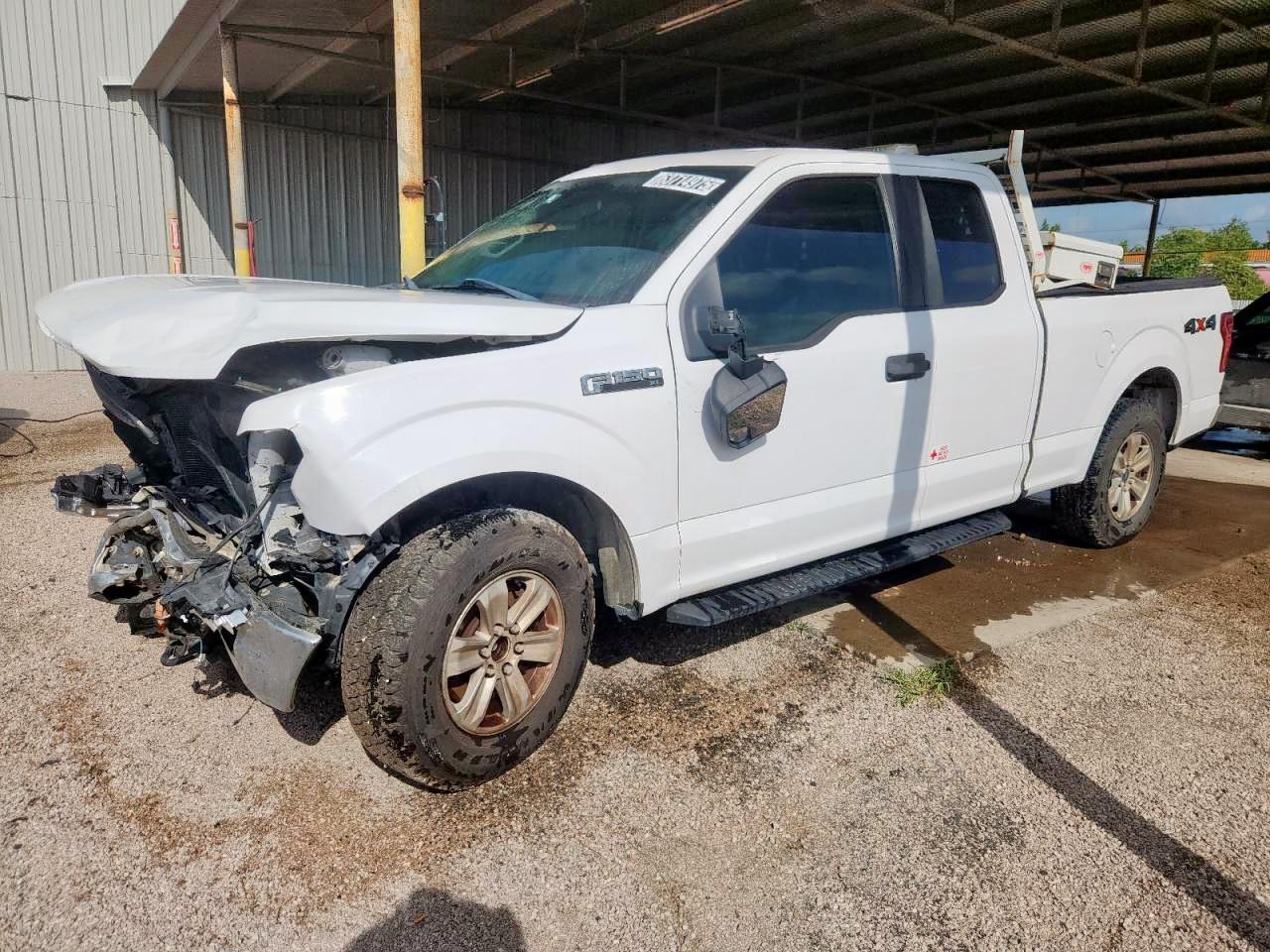 FORD F-150 SUPER CAB
