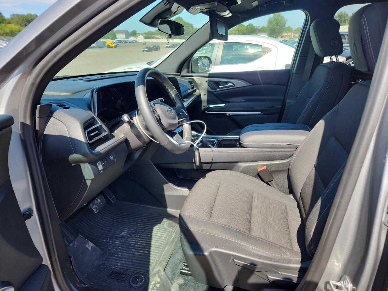 CHEVROLET TRAVERSE LS