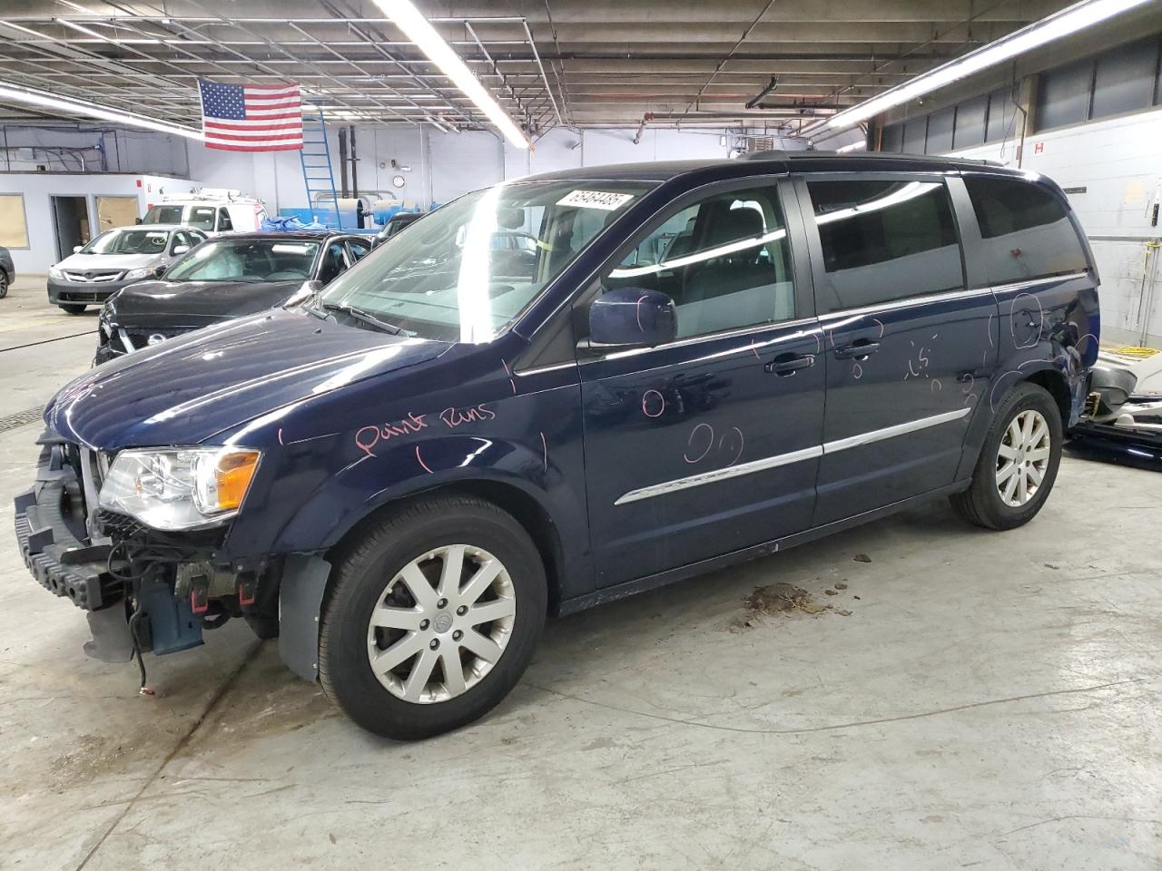 CHRYSLER TOWN & COUNTRY TOURING