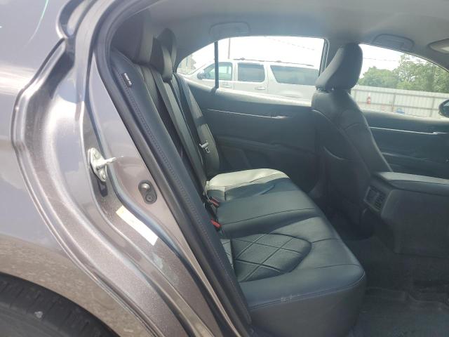 2018 TOYOTA CAMRY L - 4T1B11HK9JU514002