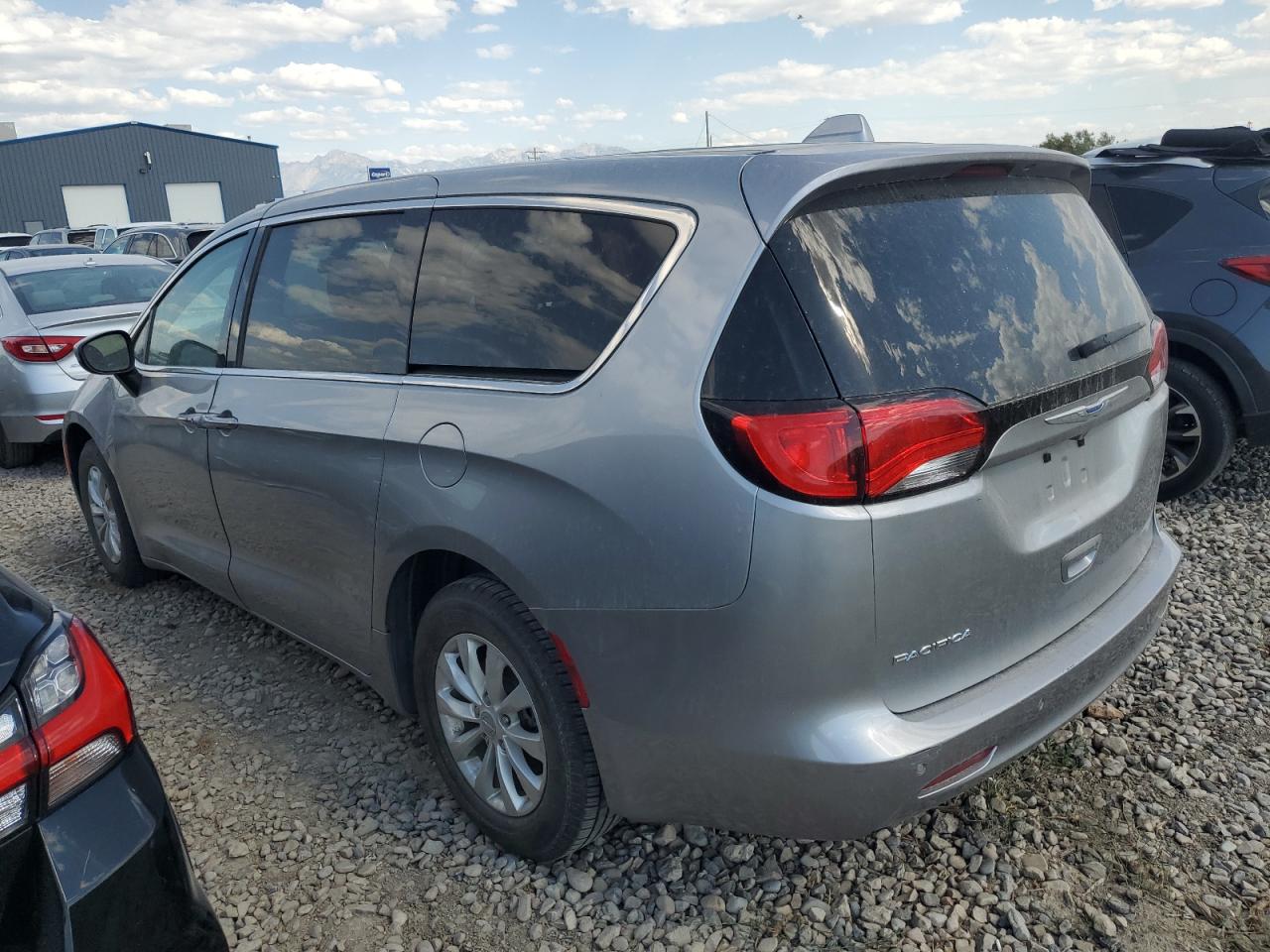 CHRYSLER PACIFICA LX