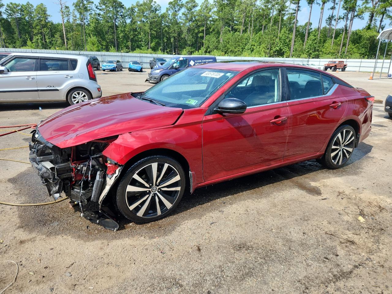 NISSAN ALTIMA SR