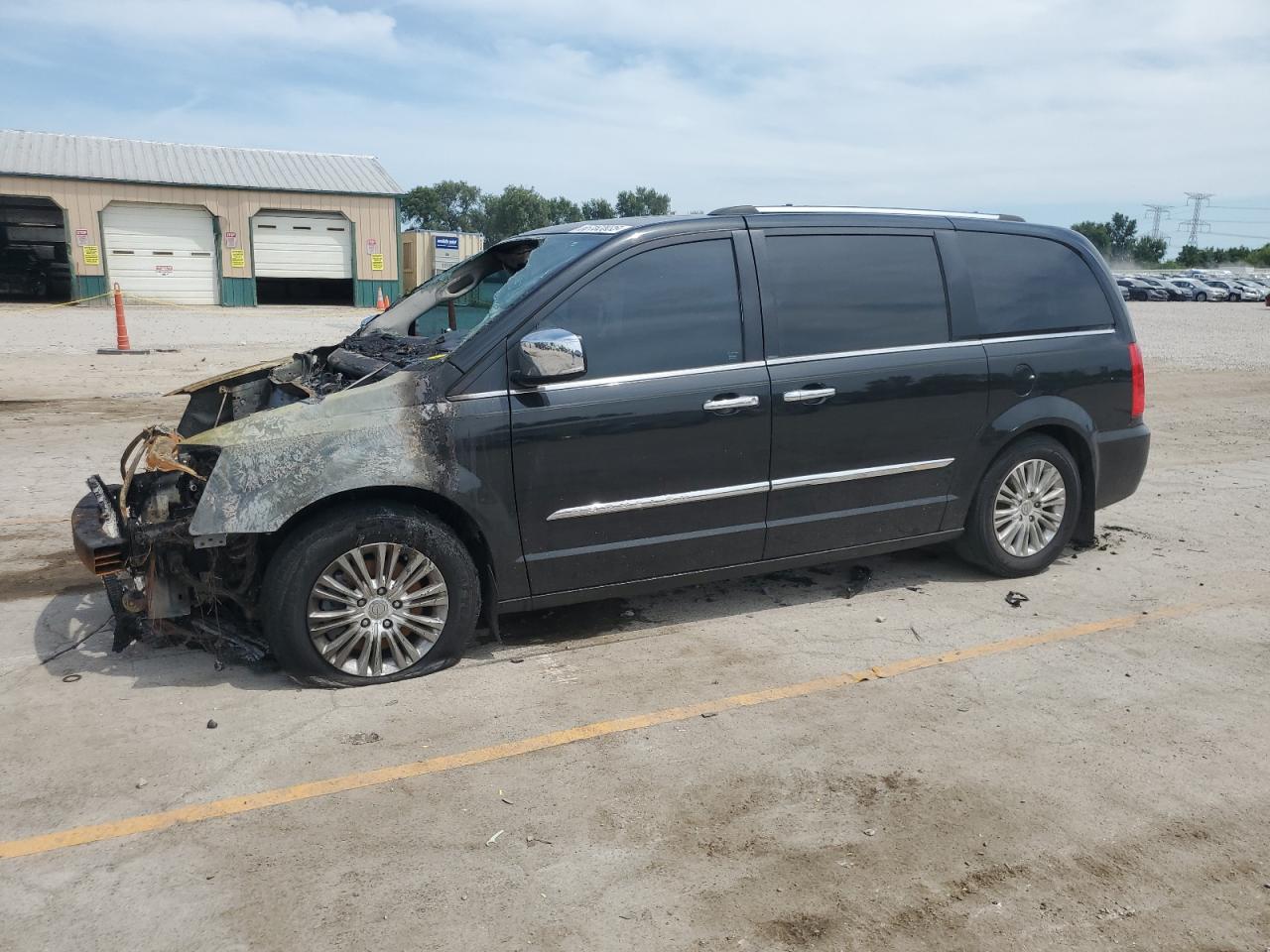 CHRYSLER TOWN & COUNTRY LIMITED