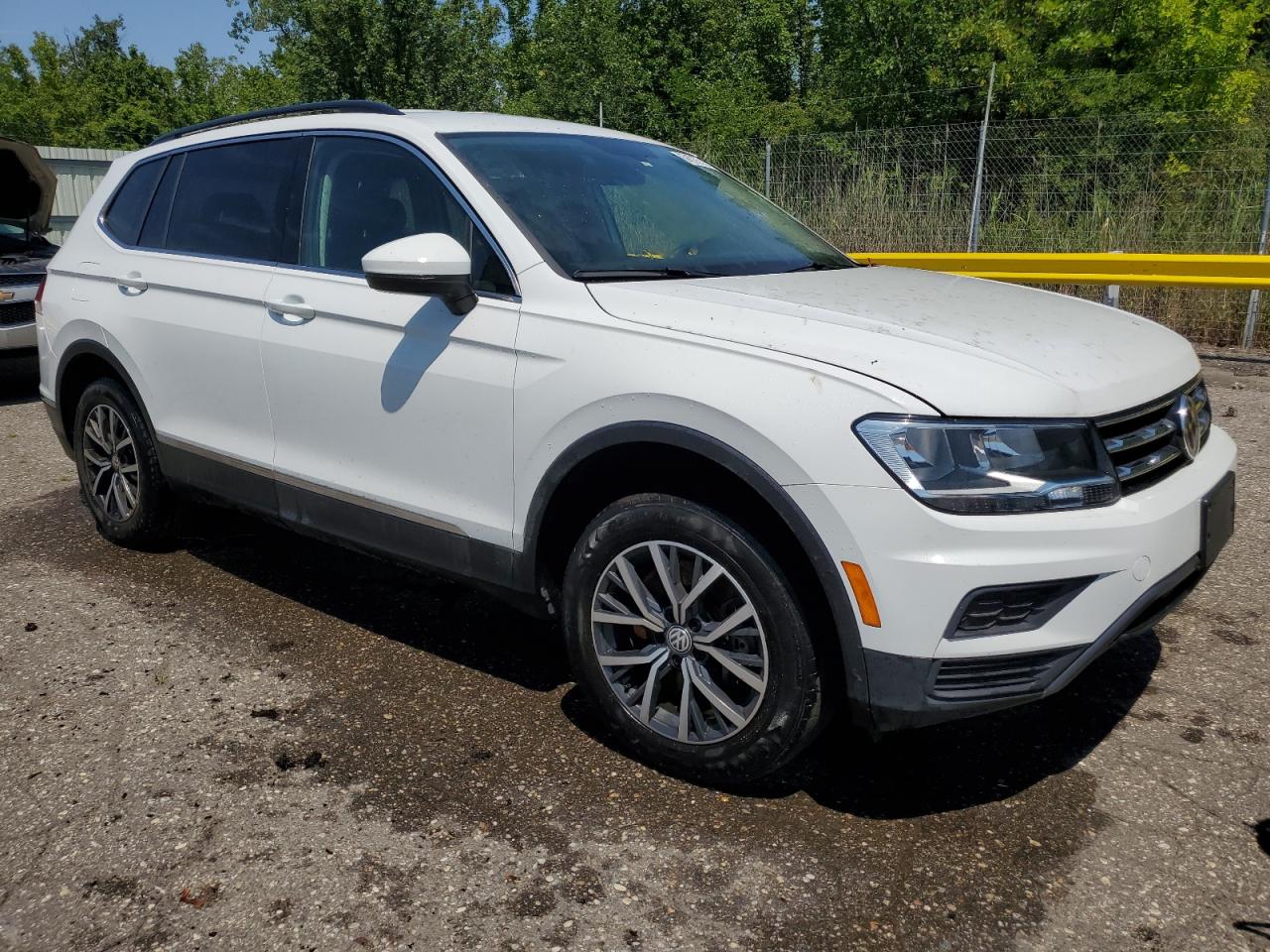 VOLKSWAGEN TIGUAN SE
