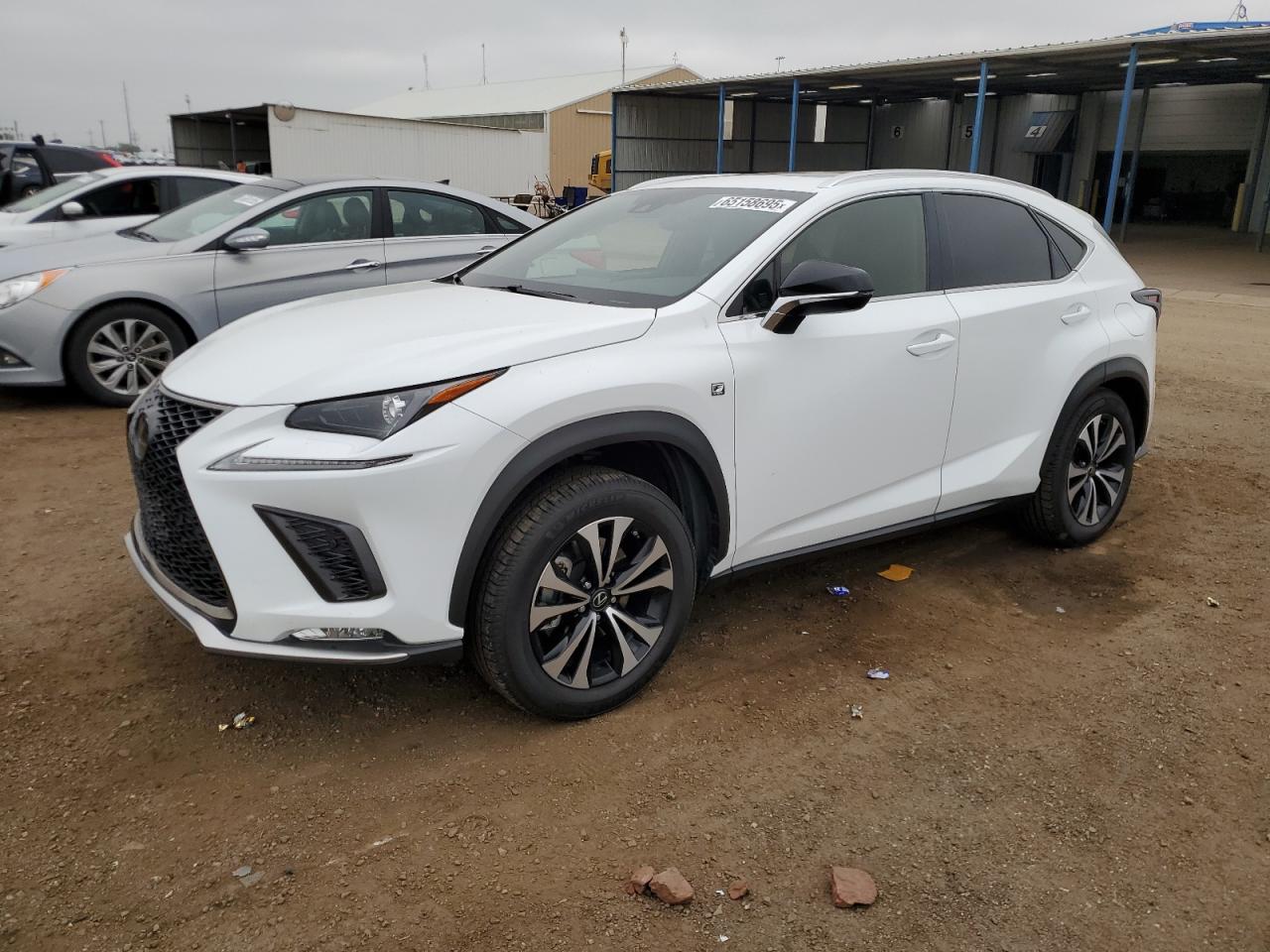 LEXUS NX 300 BASE