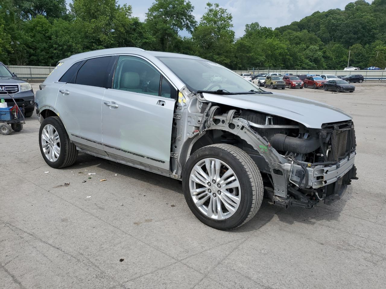 CADILLAC XT5 PREMIUM LUXURY