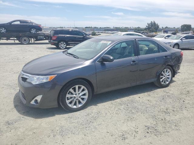 TOYOTA CAMRY BASE