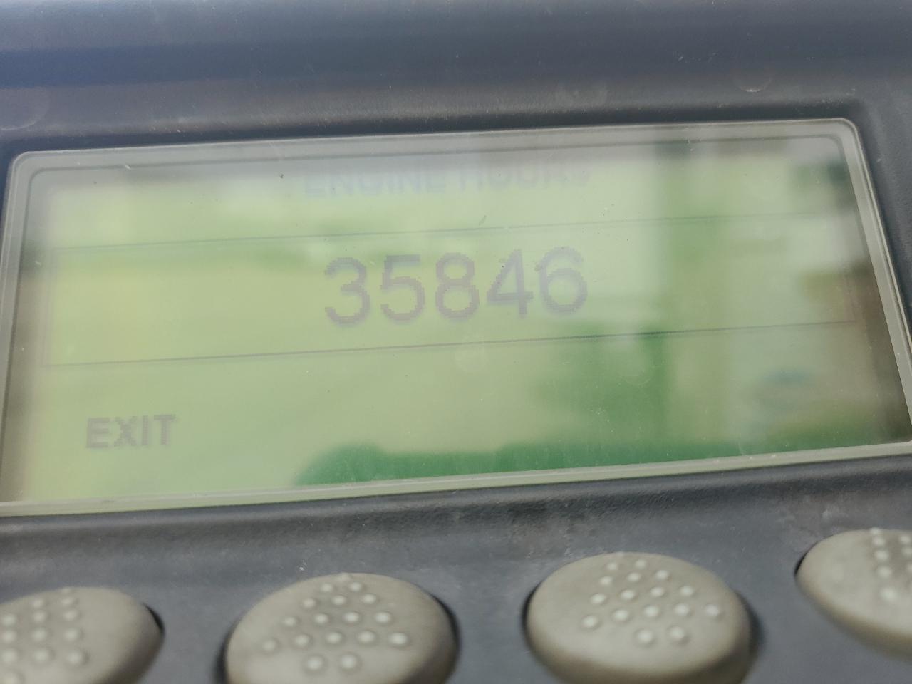 Lot #3204591848 2011 UTILITY VS2RA