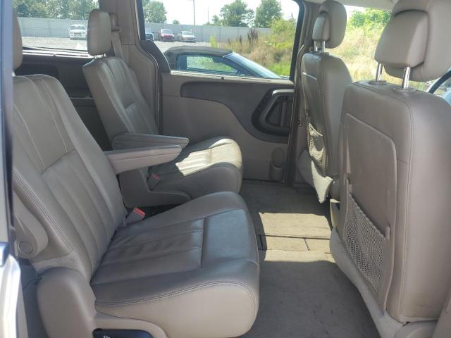2013 CHRYSLER TOWN & COU - 2C4RC1CG4DR588574