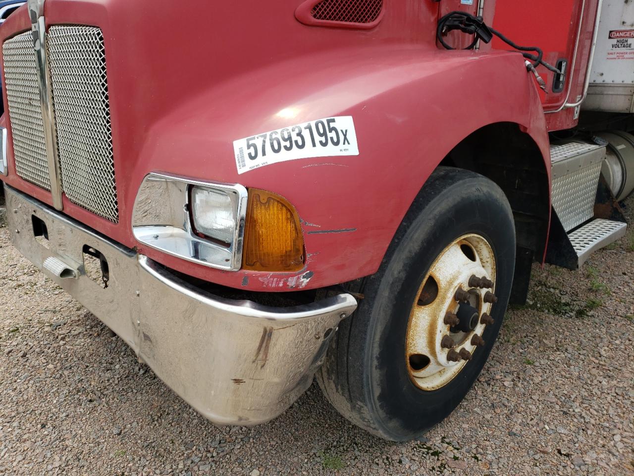 Lot #3199803486 2007 KENWORTH T300