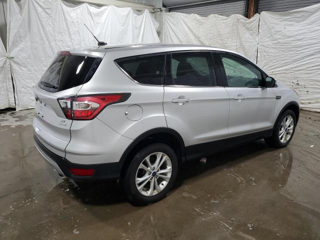 2017 FORD ESCAPE SE - 1FMCU0GDXHUB53933