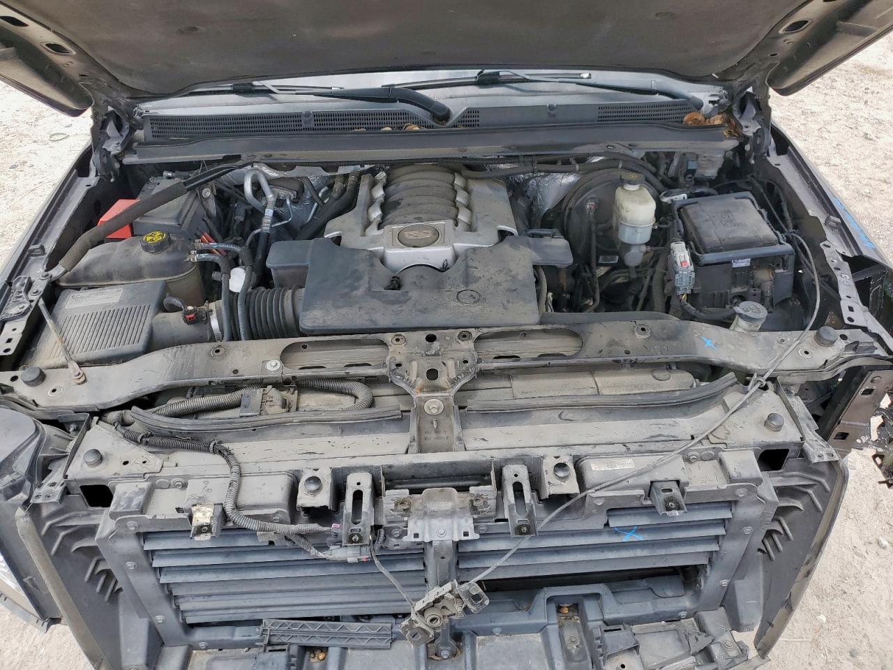 CADILLAC ESCALADE ESV PLATINUM