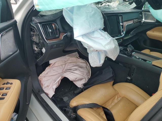 2020 VOLVO V60 T5 INS YV1102EL2L2396700