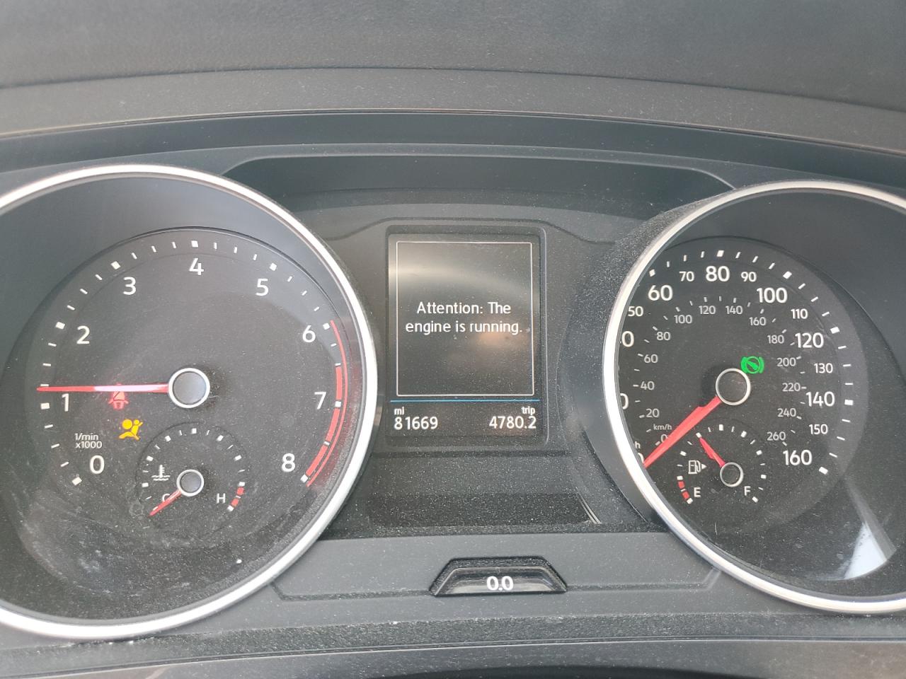 VOLKSWAGEN TIGUAN SE