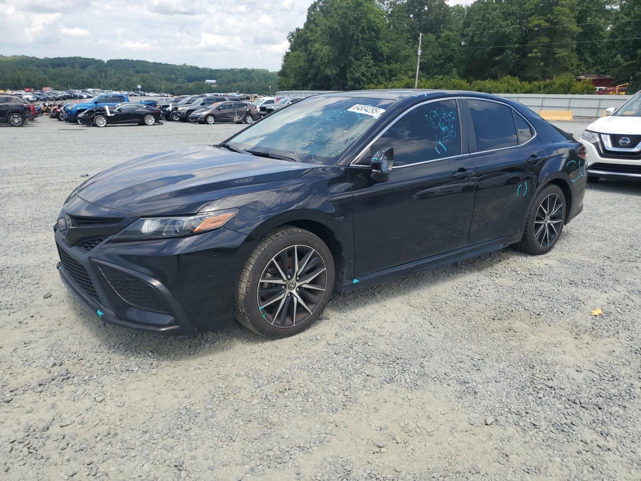 TOYOTA CAMRY SE