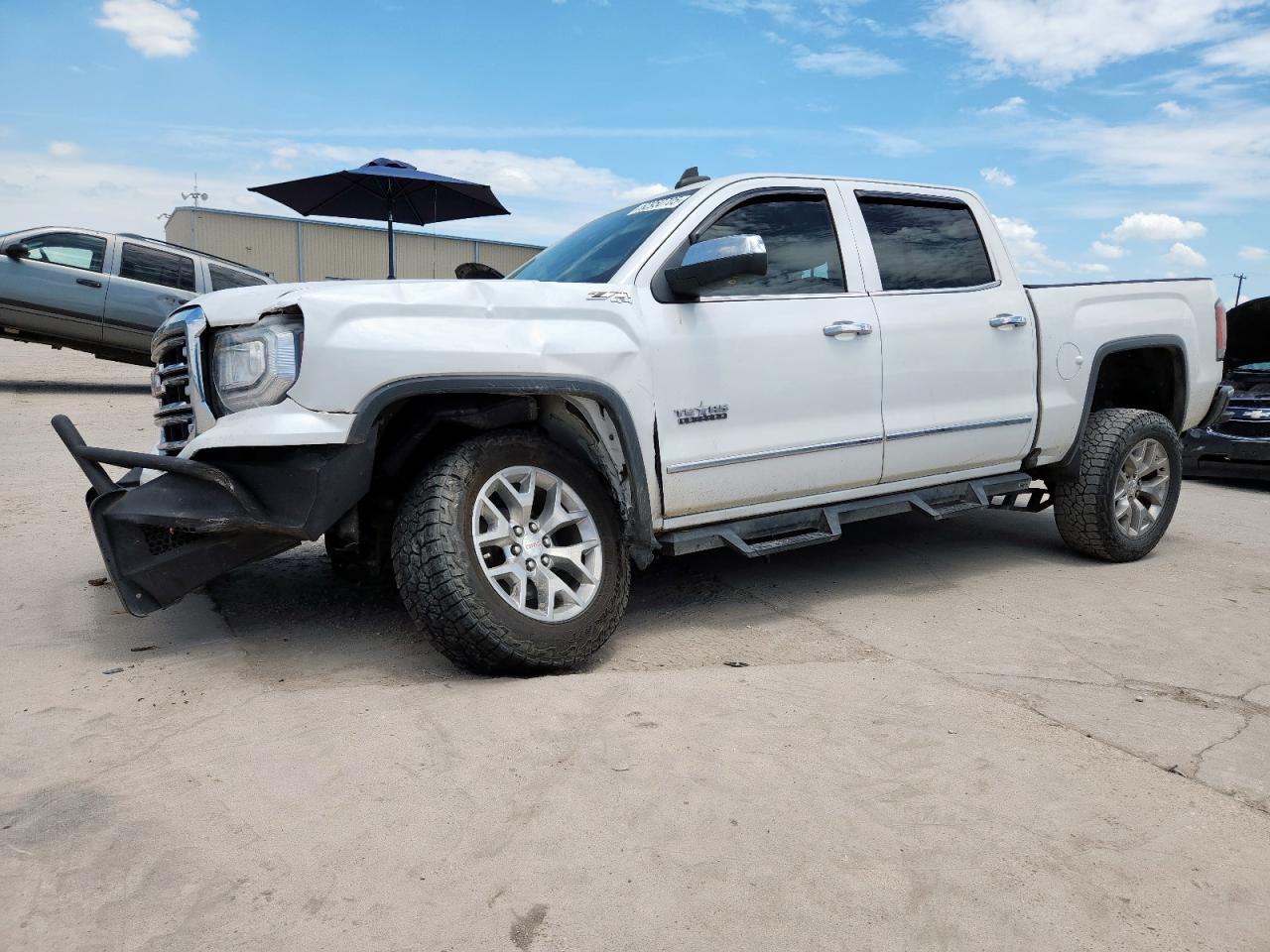 GMC SIERRA K1500 SLT