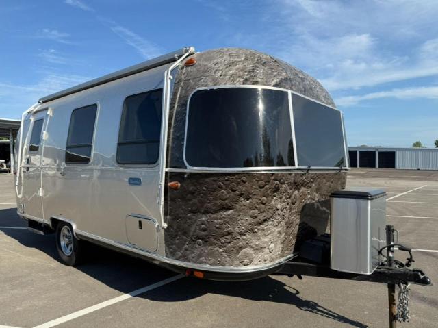 AIRSTREAM BAMBI 22FB 2022 silver   1STVMAF11NJ562377 photo #1