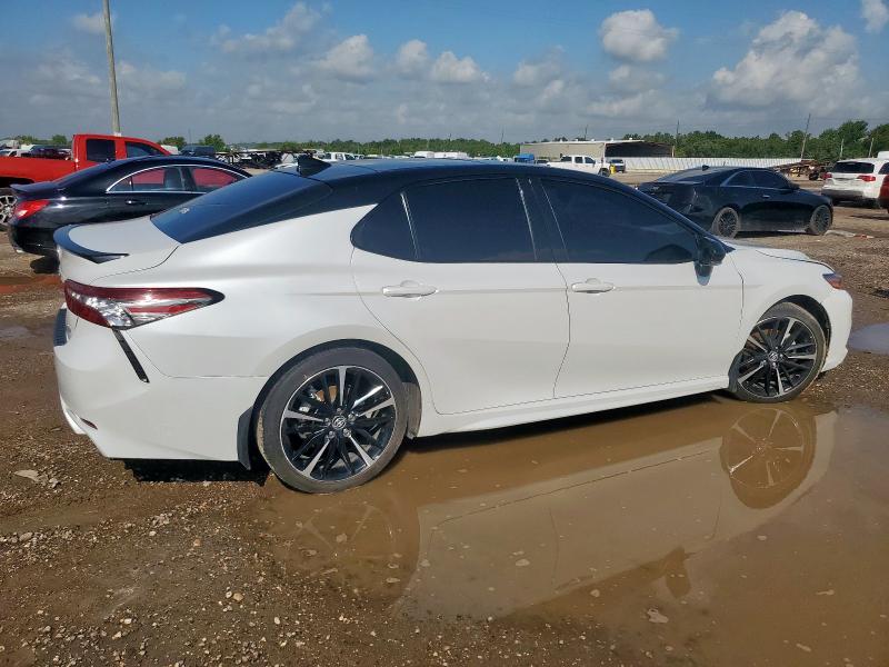 2018 TOYOTA CAMRY XSE - 4T1BZ1HK0JU021432