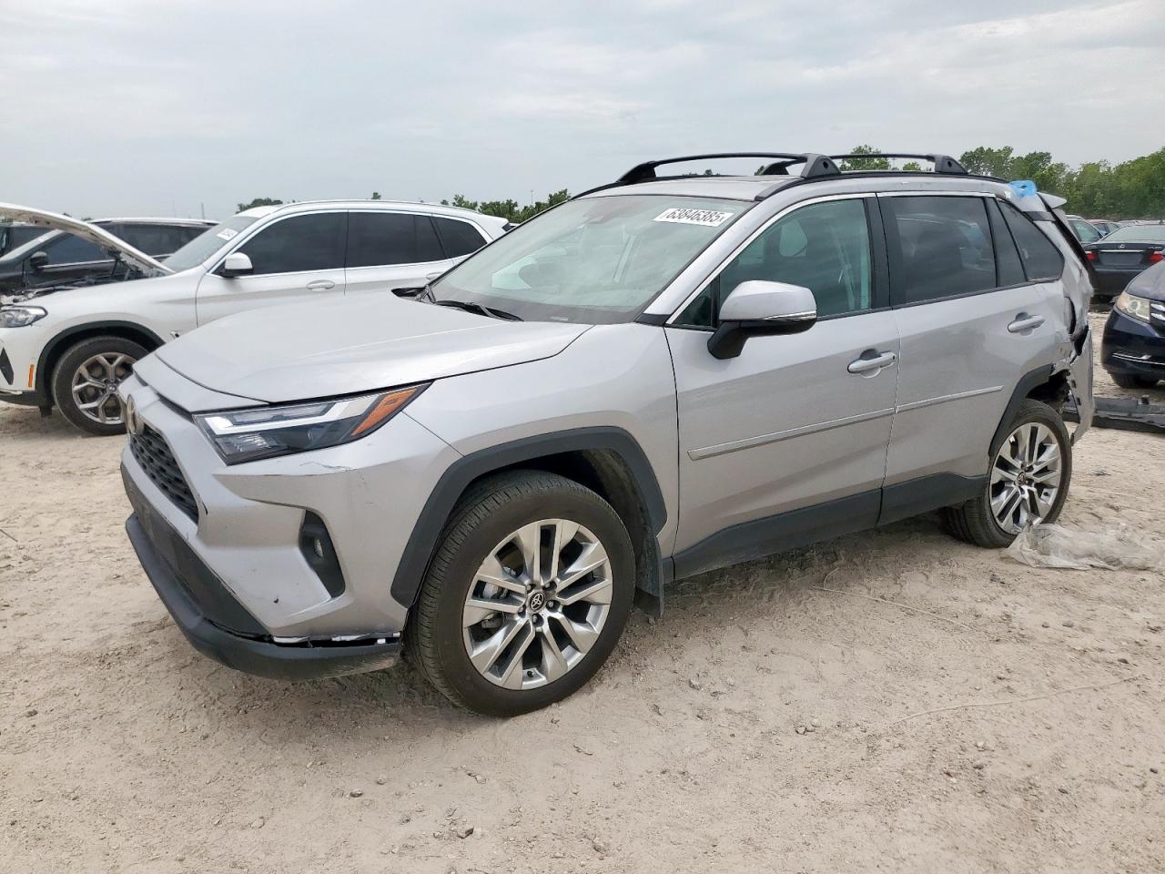  Salvage Toyota RAV4