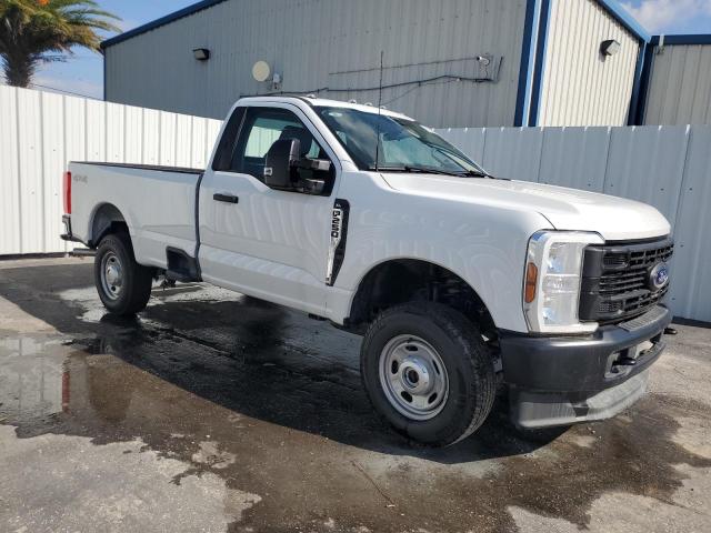 Vin: 1ftbf2ba7rec61859, lot: 63647465, ford f250 super duty 20244
