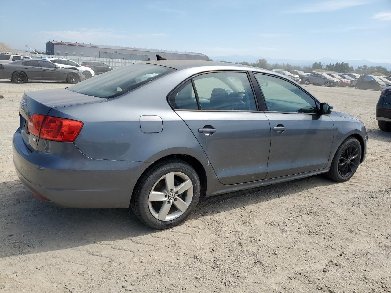 VOLKSWAGEN JETTA TDI
