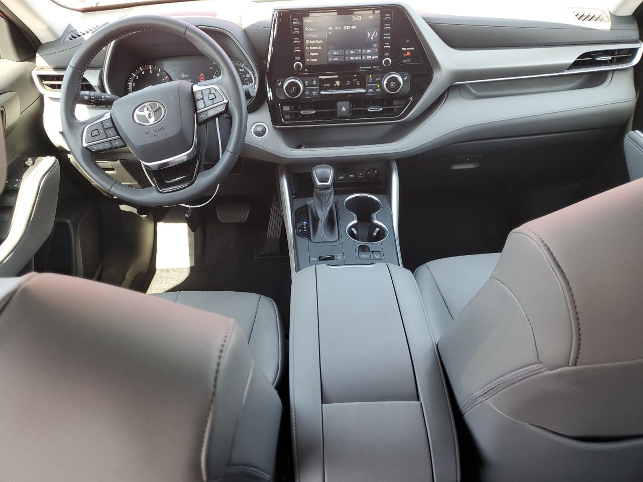 TOYOTA HIGHLANDER XLE