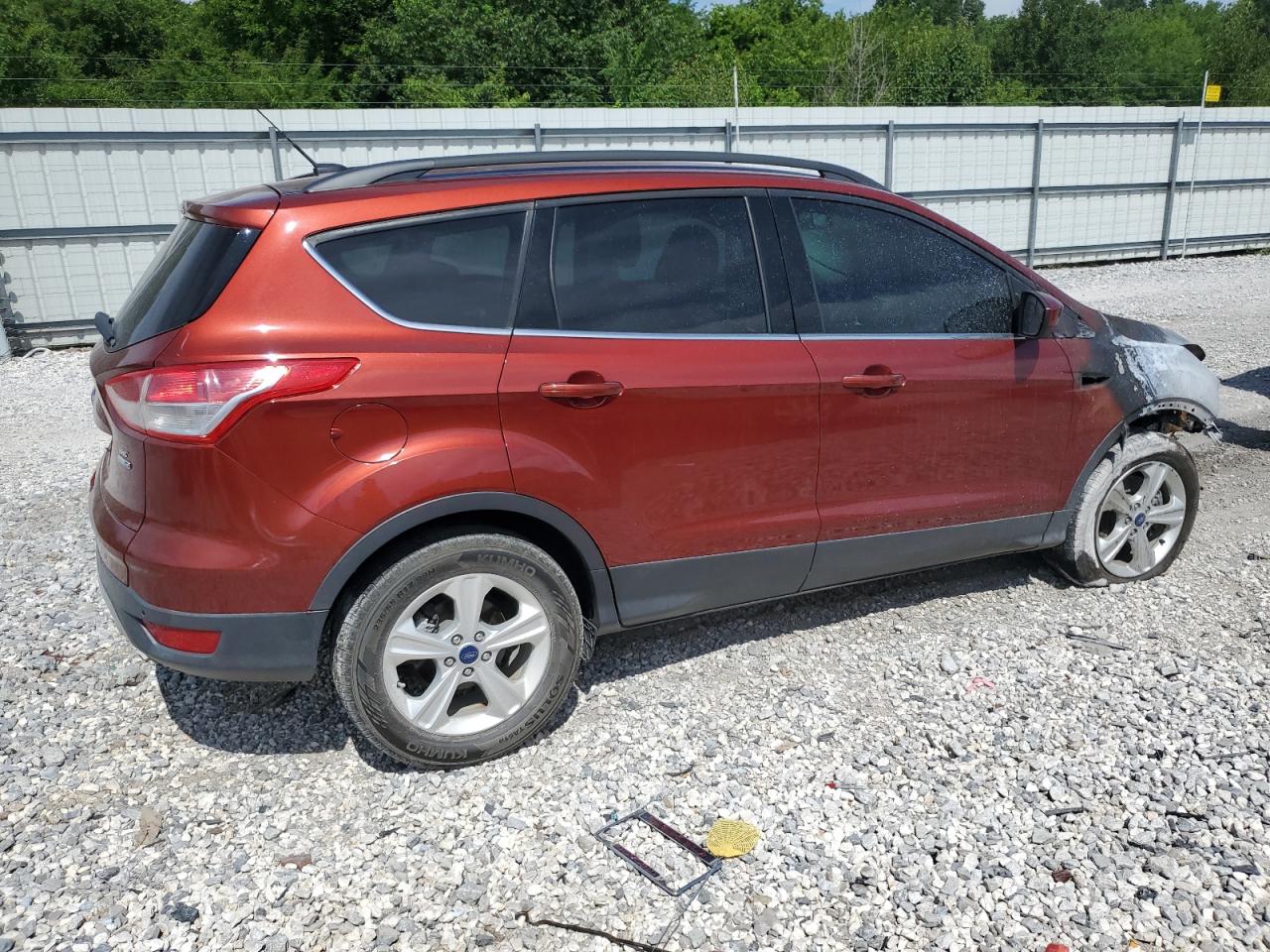 FORD ESCAPE SE
