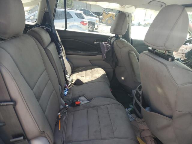 2016 HONDA PILOT LX 5FNYF6H17GB024521