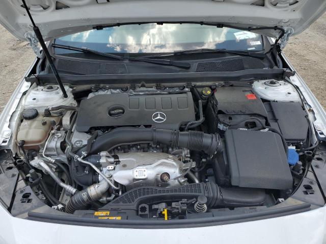 2019 MERCEDES-BENZ A 220 4MAT WDD3G4FB3KW019267