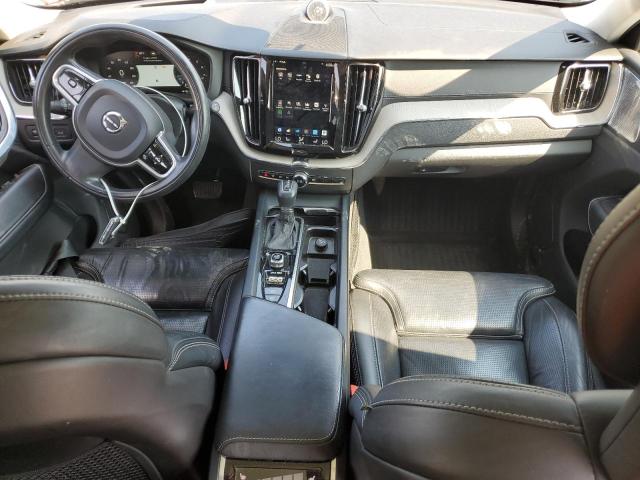 2018 VOLVO XC60 T6 IN YV4A22RL9J1028086