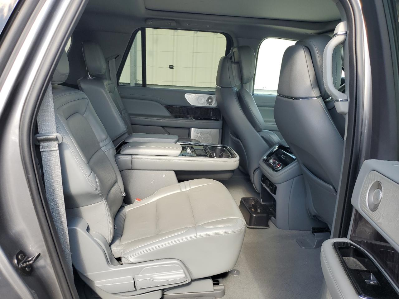 LINCOLN NAVIGATOR L RESERVE