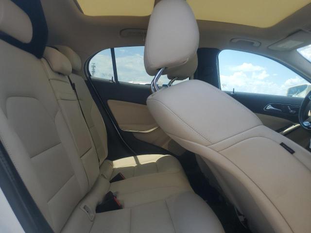 2018 MERCEDES-BENZ GLA 250 4M WDCTG4GB7JJ373534