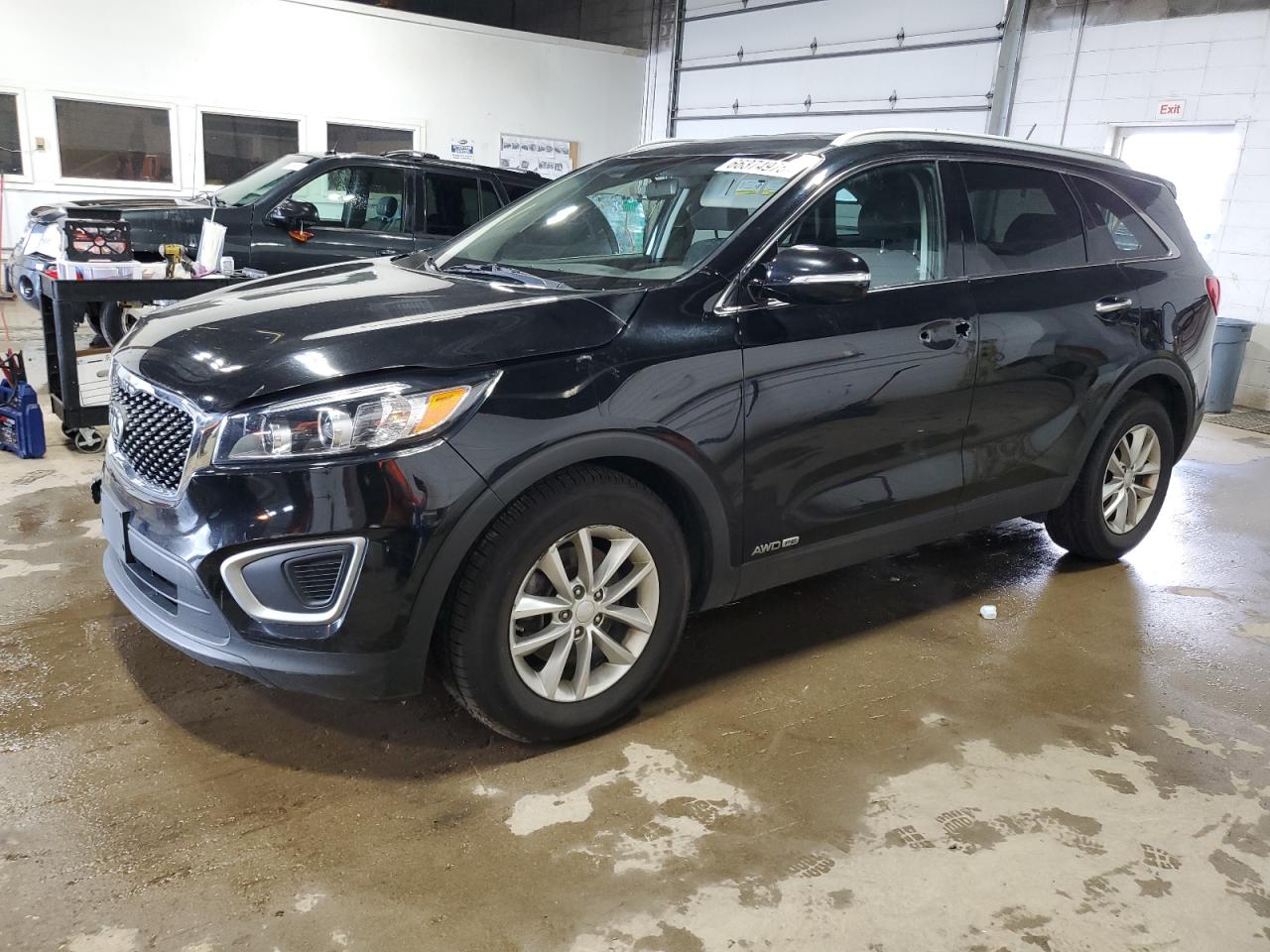 KIA SORENTO LX