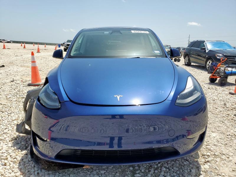 2024 TESLA MODEL Y 7SAYGDEEXRA279773