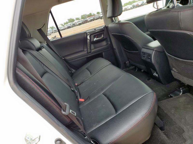 2022 TOYOTA 4RUNNER SR JTERU5JR4N6017972