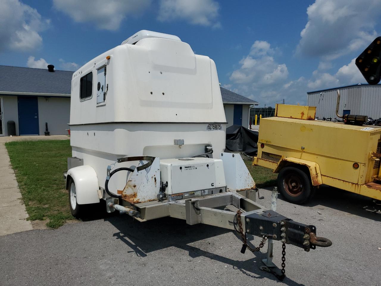  Salvage Featherlite Mfg Inc Other